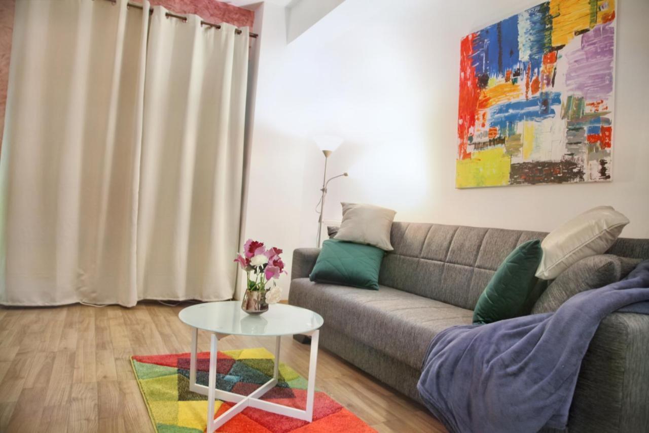 Luxury Downtown Apartment Κλουζ-Ναπόκα Εξωτερικό φωτογραφία